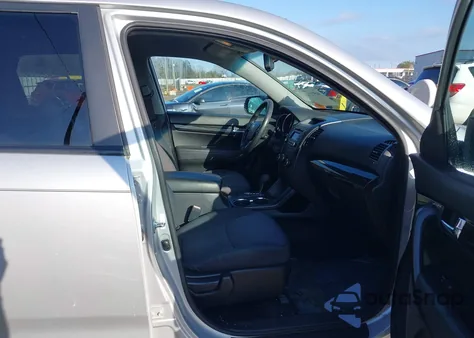 2012 Kia Sorento Lx из США, поврежденный, VIN 5XYKT3A64CG270531